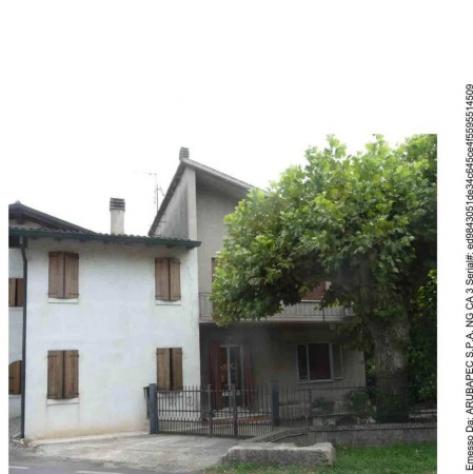 Immobile in asta di 759 m² con più di 5 locali e box auto in vendita a Concamarise - Foto 2