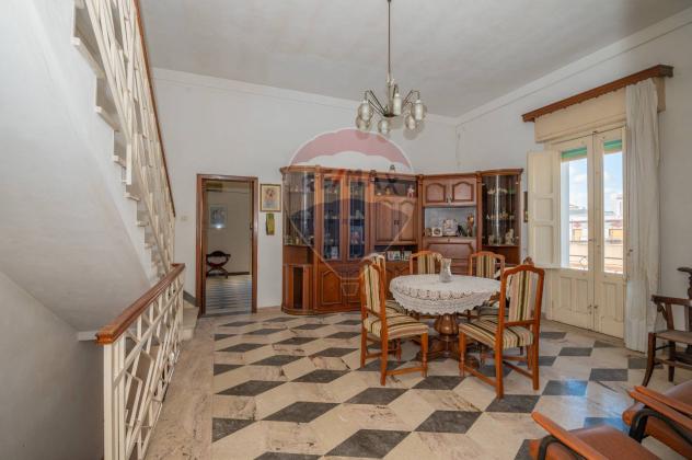 Casa Indipendente in vendita a Pozzallo, Centro