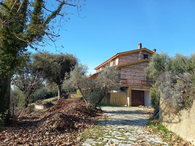 Villa in posizione di prestigio con ampio giardino a Terni - Foto 8