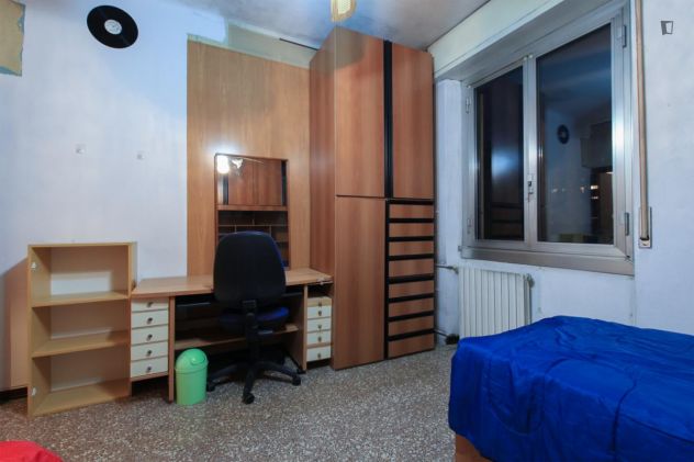 Ampia stanza singola - trilocale, cucina abitabile - Foto 6