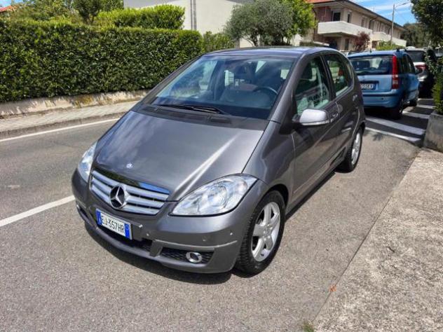 MERCEDES-BENZ A 160 BlueEFFICIENCY Premium cambio automatico rif. 23918062 - Foto 2