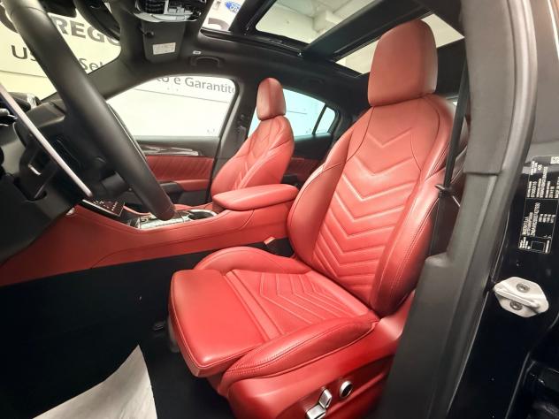 Maserati Grecale 2.0 MHEV 330 CV AWD Modena 01/2023 TETTO VENTILATI 360' - Foto 10