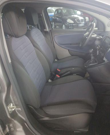 Lancia Ypsilon Ypsilon 1.0 firefly hybrid Platino s&s 70cv - Foto 8