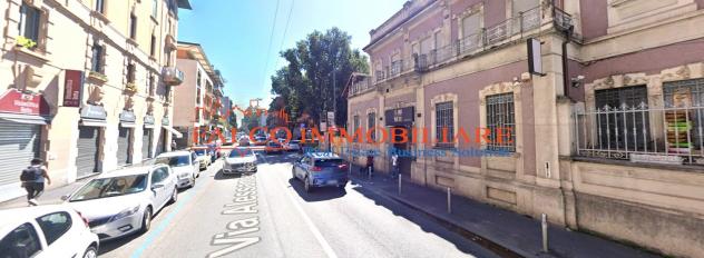 MILANO, VIA ASTESANI - VENDESI NEGOZIO REDDITO 9% 35 MQ 1 LUCE - Foto 4
