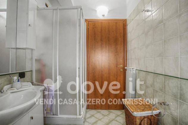Appartamento di 59 m² con 1 locale e box auto in vendita a Gazzada Schianno - Foto 11