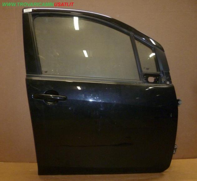 PORTA ANT.D. NERO MET CON ALZACR. OPEL AGILA (H08)  Carrozzeria  Lamierati esterni  Porte  Porta ant. dx. OPEL - AGILA B - 01-03-2008 - 01-06-2015