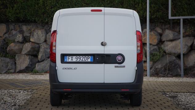 Fiat Doblo Dobl1.3 MJT PL-TN Cargo Maxi Lamierato SX PTT 750 - Foto 4