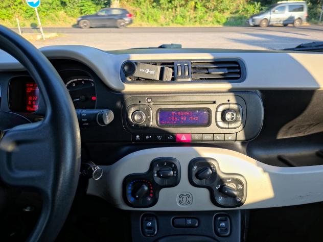 Fiat Panda 0.9 TwinAir CV-84 E6 Turbo Natural Power Lounge Manuale NEO 2015 - Foto 10