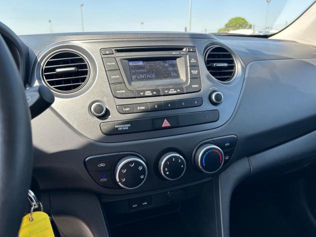Hyundai i10 II 2014 1.0 Comfort E6 - Foto 9