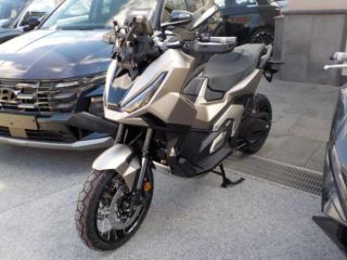 HONDA X-ADV 750 NEW - 10th Anniversary rif. 24220789