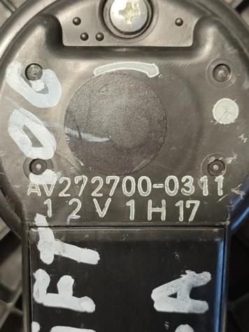 VENTOLA ABITACOLO SUZUKI Swift 4° Serie AV272700-0311 M13A benzina 1328 (0410) - Foto 3