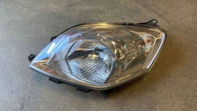 Fari proiettori anteriori originali Fiat Qubo del 2012 - Foto 8