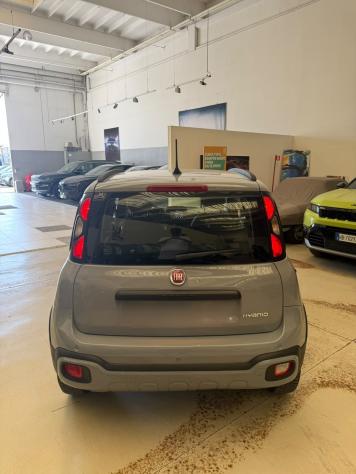 Fiat Panda 1.0 FireFly S&S Hybrid City Cross - Foto 5