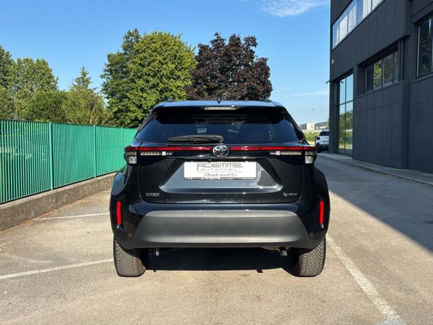 Toyota Yaris Cross 1.5H (130CV) E-CVT Lounge - Foto 8