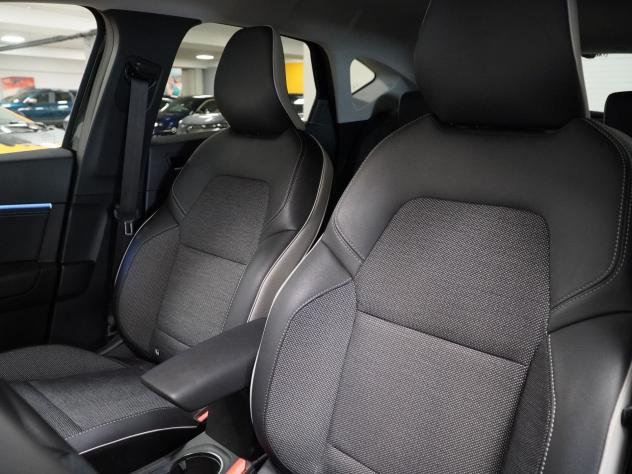 Renault Captur 1.3 Techno Mild-Hybrid 140cv - Foto 8