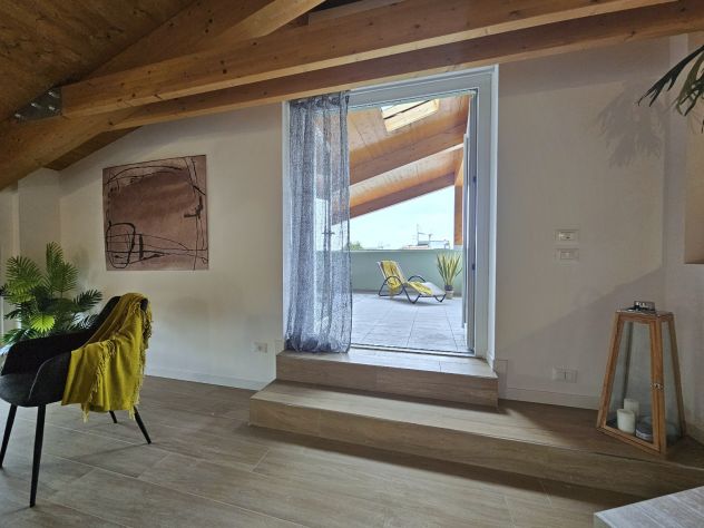 Attico moderno in classe A4 con Terrazza vivibile e Riscaldata - Foto 7