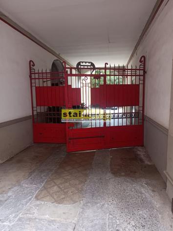 Bilocale in centro storico comodo per il tribunale della città. - Foto 3
