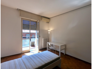 Camera per studenti Milano (Umberto dell'Orto)