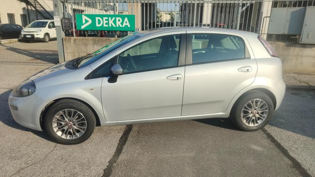 Fiat Punto 1.3 MJT II 75 CV 5 porte Lounge - Foto 3