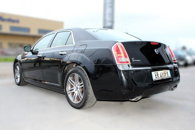 Lancia Thema 3.0 V6 Multijet II 239 CV Executive - Foto 9