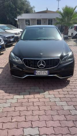 MERCEDES-BENZ E 200 BlueTEC Automatic rif. 23935888 - Foto 2