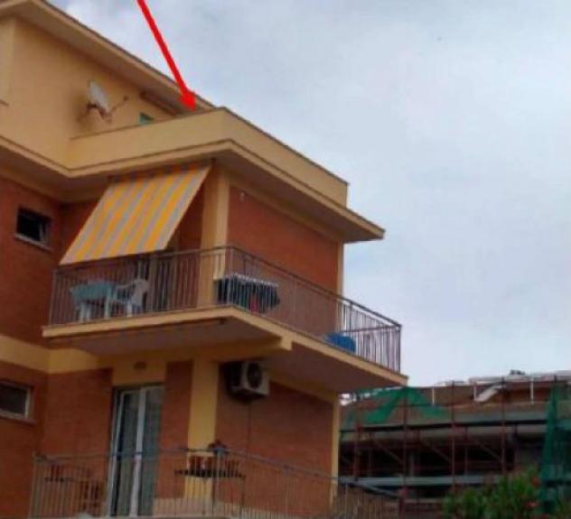 Immobile in asta di 95 m², box auto in vendita a Pomezia - Foto 2