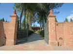VILLA di 18 vani e di 850 mq (SAN GIMIGNANO) rif. S 40