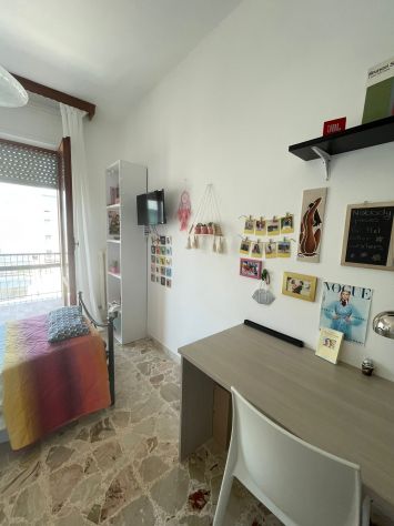 Camere Per Studentesse Viale dell' Università - Foto 4