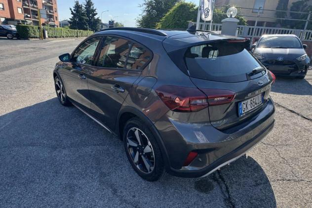 Ford Focus 1.0 EcoBoost Hybrid 125cv Active - Foto 4