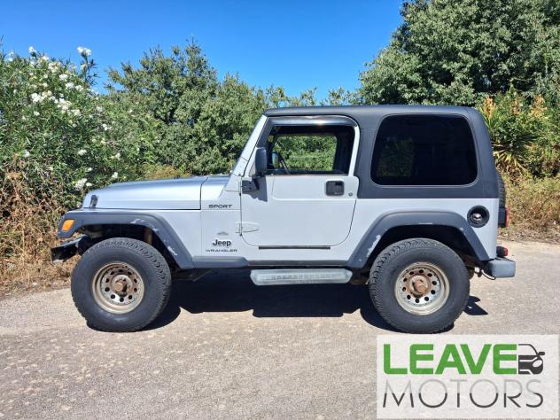 Jeep Wrangler 4.0 cat GPL (1576) - Foto 8
