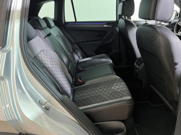 Volkswagen Tiguan Tiguan 2.0 tdi R-Line 150cv dsg - Foto 9