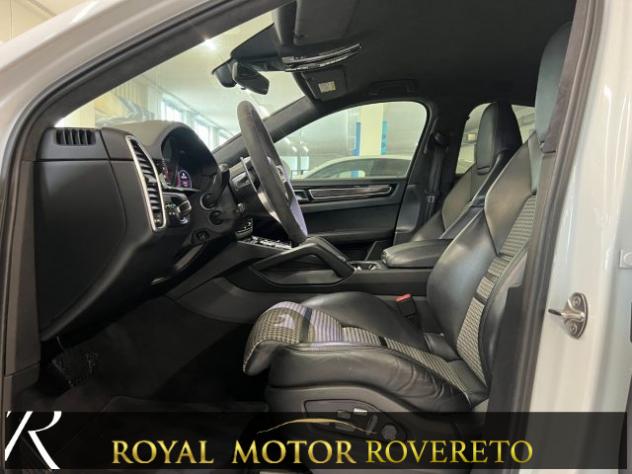 PORSCHE Cayenne Coupé3.0 V6 E-Hybrid 462cv +22"/Pack Sport/Carbon! rif. 22255266 - Foto 9