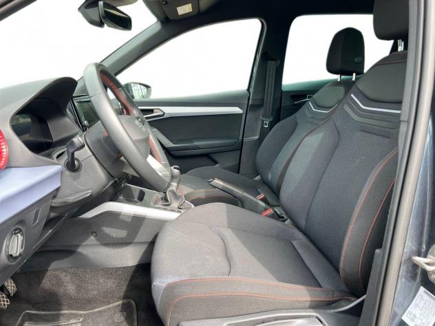SEAT Arona 1.0 ecotsi FR 95cv - Foto 9