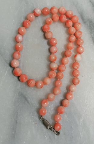 BELLA COLLANA IN AUTENTICO CORALLO ROSA VARIEGATO CHIUSURA ARGENTO. - Foto 5