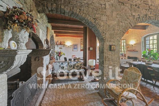 Villa di 350 m² con più di 5 locali e posto auto in vendita a Pino Torinese - Foto 4