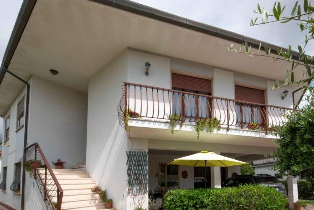 Villa in vendita a Vecchiano 240 mq Rif: 1339777