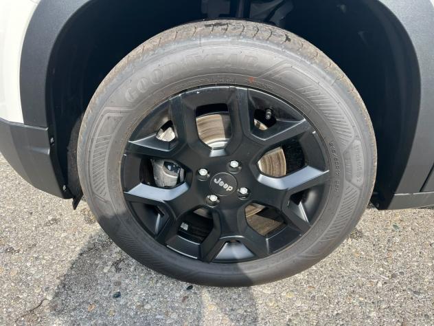 Jeep Avenger Avenger 1.2 turbo e-hybrid mhev Black Edition fwd 110cv edct6 - Foto 7