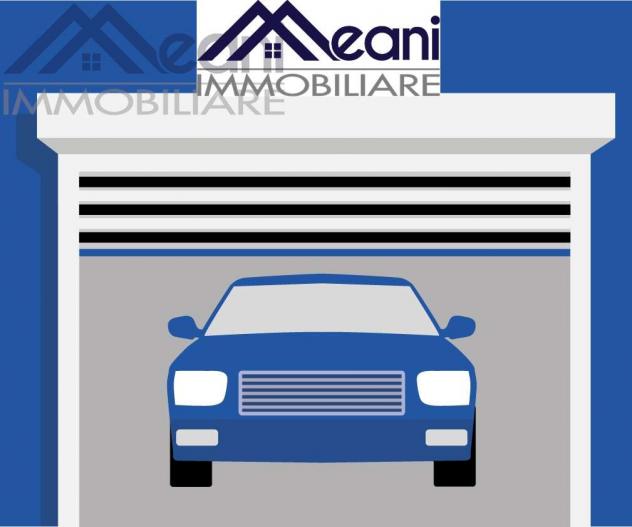 438 - IN VENDITA BOX DI 22 MQ.CA. LIBERO SUBITO!