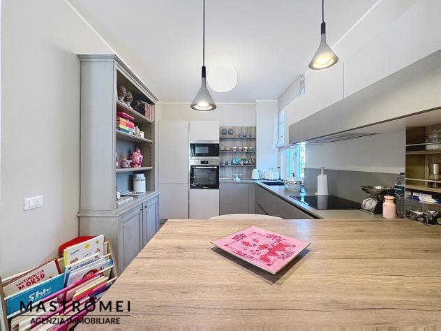 VILLA A SCHIERA di 4 vani e di 180 mq (CASTELFRANCO DI SOTTO) rif. 3616 - Foto 8