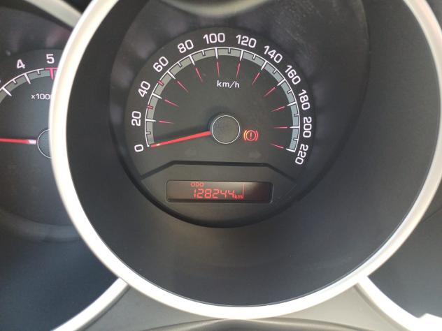 Kia Venga 1.4 CRDi 90 CV S&S High Tech - Foto 9