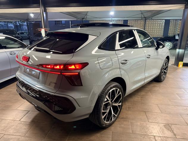 Audi Q3 2.0 tfsi S line edition quattro 204cv s-tronic - Foto 5
