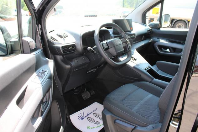 FIAT Qubo L 1.5 Diesel 130 Cv At8 7 posti La Prima - Foto 8