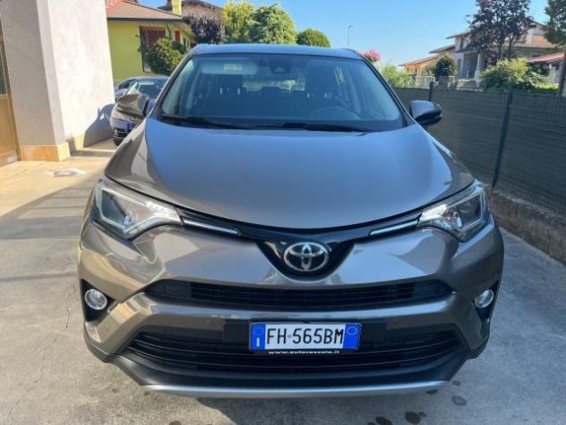TOYOTA RAV 4 MY23 RAV4 2.0 D-4D 2WD Business rif. 24070356 - Foto 2