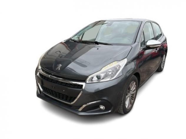 PEUGEOT 208 1° serie PureTech 82 5 porte Allure rif. 23486002