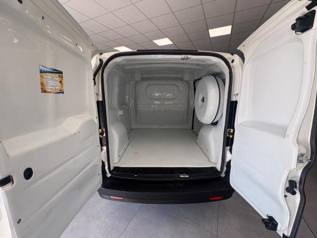 Fiat Dobl1.4 T-jet 120cv Metano 2015 km217000 - Foto 8
