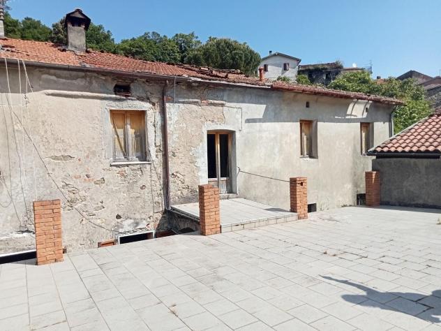 Casa semindipendente in vendita a Aulla 220 mq Rif: 1326370