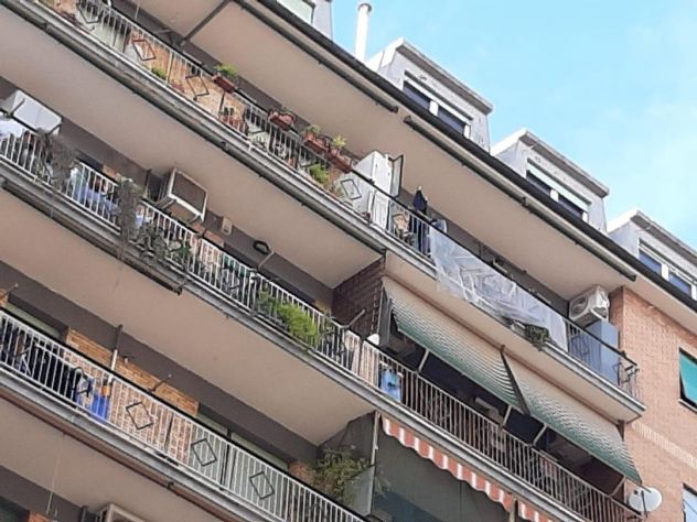 ROMA - DOPPIO APPARTAMENTINO !!! PER 2 REDDITI !!! OCCASIONE UNICA - Foto 5