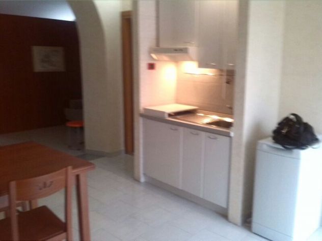 MOCCIA CASERTA CENTRO AMPIO MONO ARREDATO CORSO TRIESTE (B4) - Foto 4