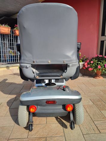 SCOOTER ELETTRICO PER ANZIANI E DISABILI (CE) - Foto 6