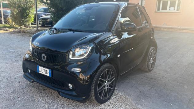 smart fortwo cabrio 0.9 80kW TURBO BRABUS Xclusive twinamic